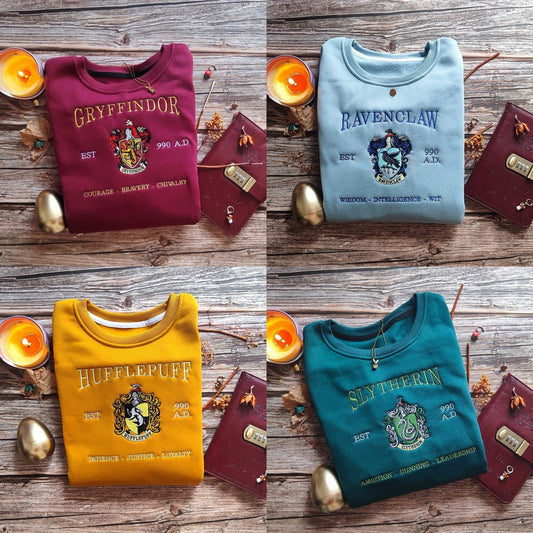 Harry Potter Hogwarts New Model Academy Embroidered Sweatshirt