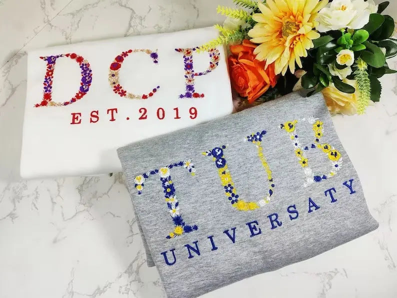 Customizable college floral embroidered T-shirt/crewneck/hoodie customifeel