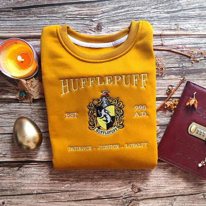 Harry Potter Hogwarts New Model Academy Embroidered Sweatshirt